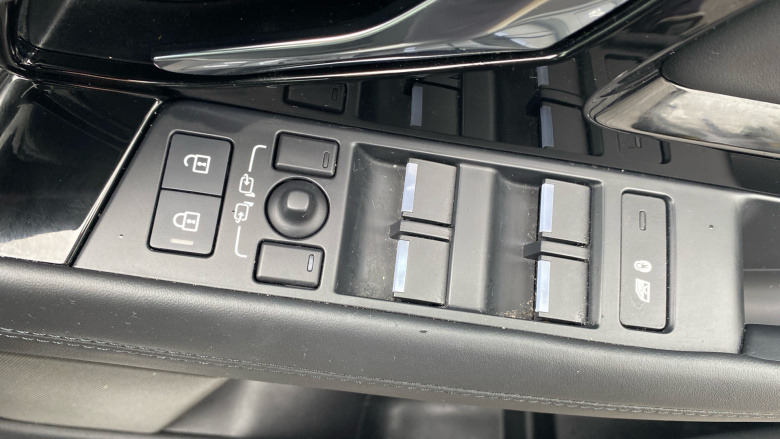 Land Rover Range Rover Evoque 1.5 P300e R-Dynamic HSE 5dr Auto Hatchback